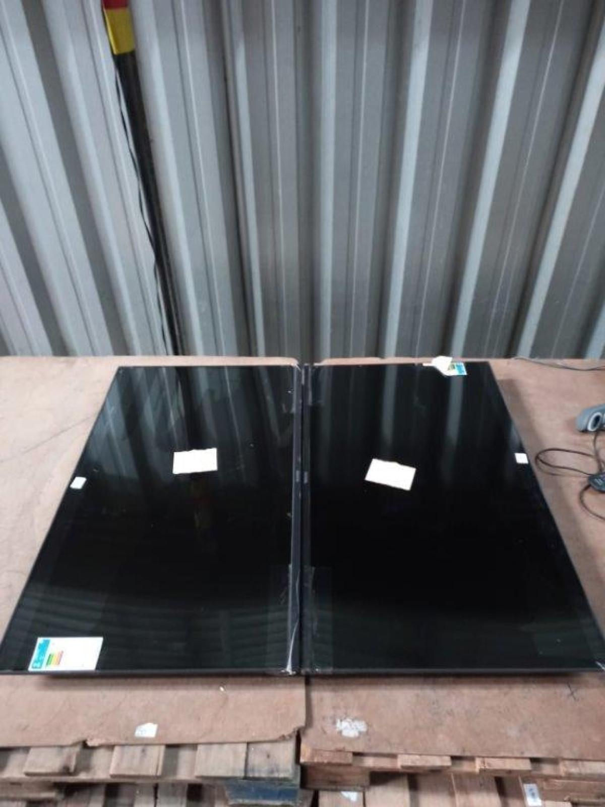 02 TVS SMART 43" — foto 1