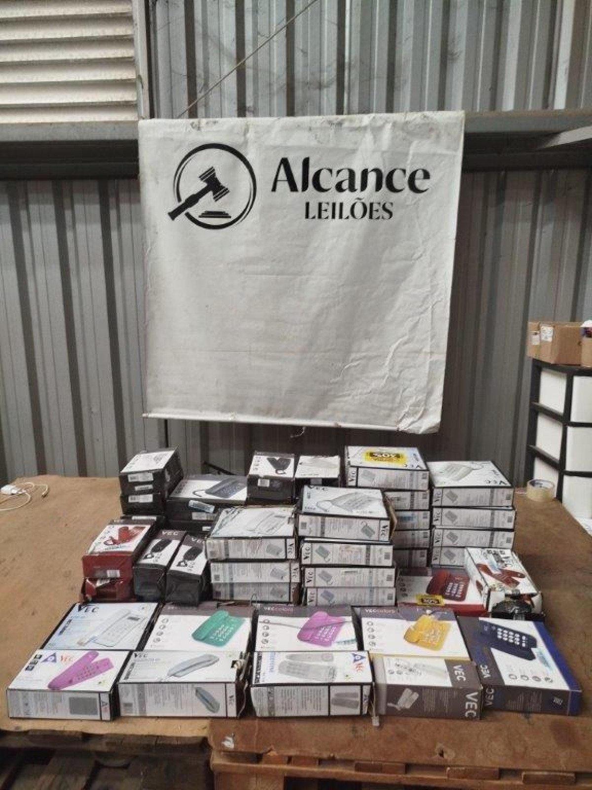 APROXIMADAMENTE 55 TELEFONES — foto 1
