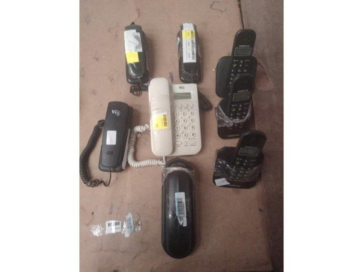 08 TELEFONES — foto 1