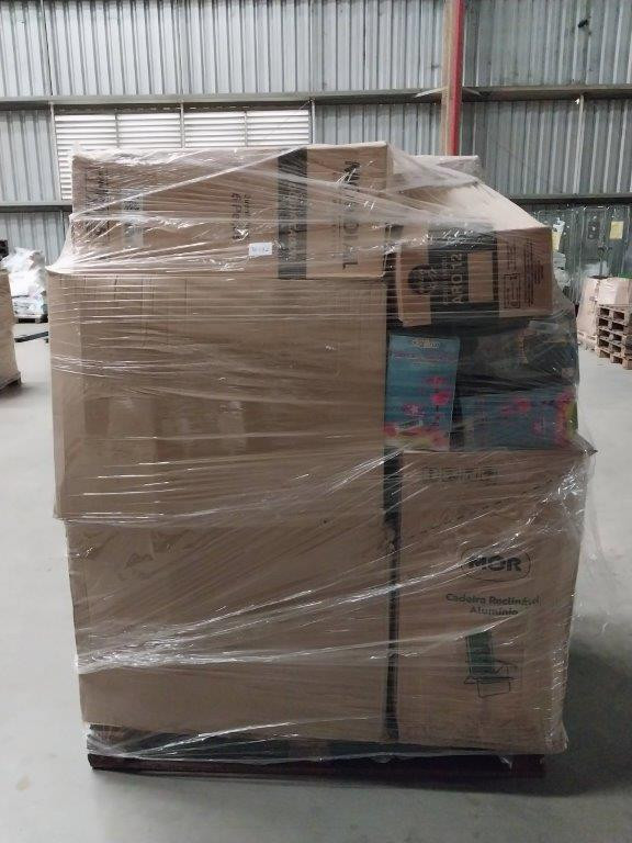 PALLET FECHADO CONTENDO APROXIMADAMENTE 78 BRINQUEDOS — foto 3
