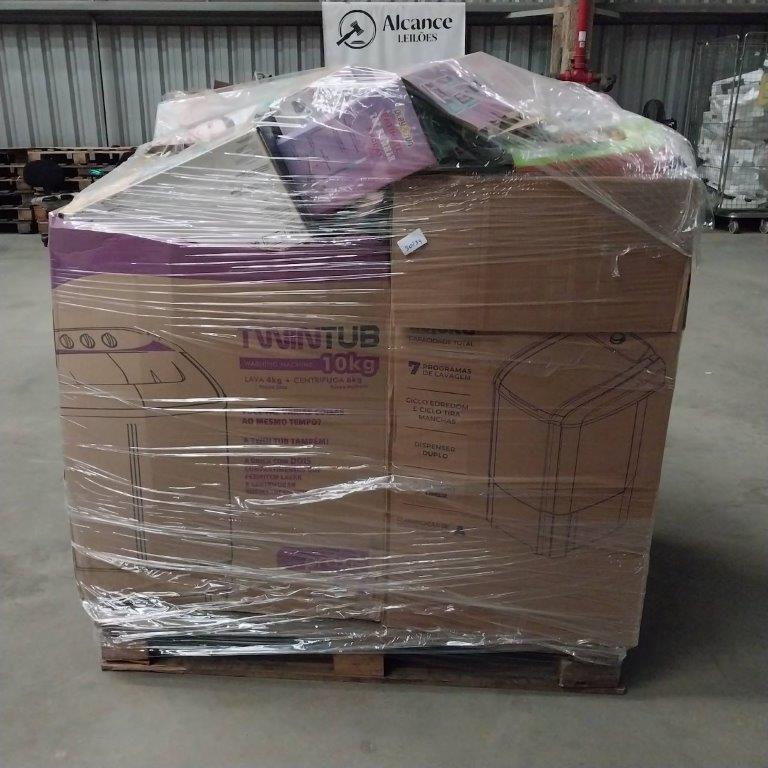 PALLET FECHADO CONTENDO APROXIMADAMENTE 79 BRINQUEDOS — foto 2
