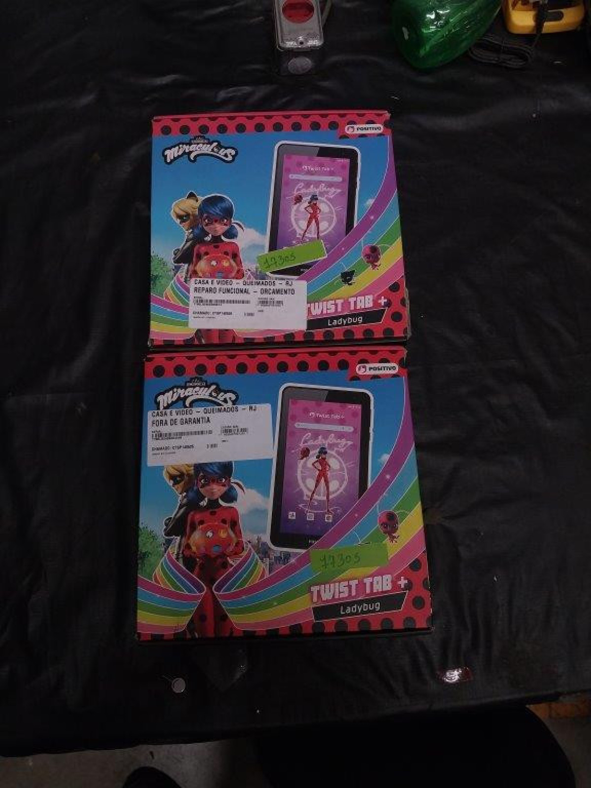 02 TABLETS POSITIVO LADYBUG 64GB — foto 1