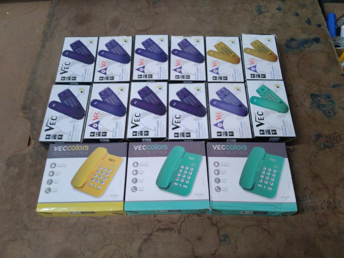 15 TELEFONES — foto 1