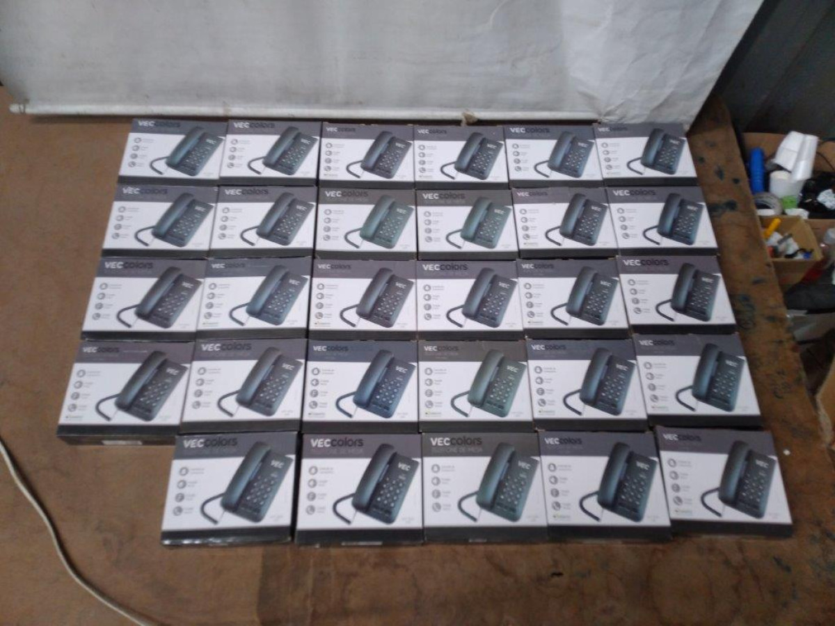 29 TELEFONES — foto 1