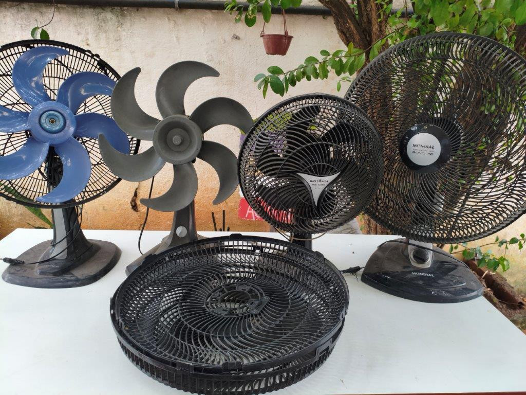 Lote com 4 Ventiladores