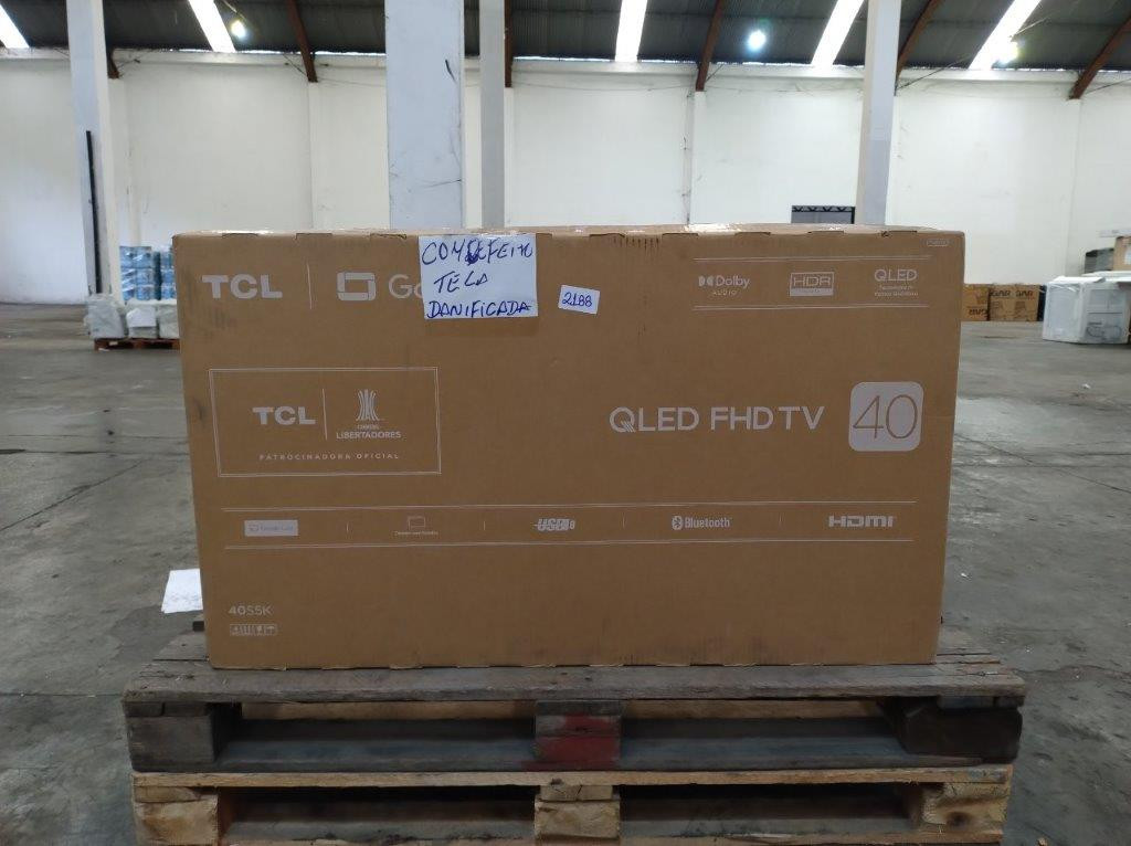 01 Smart Tv 40" - Podendo Conter Tela Trincada