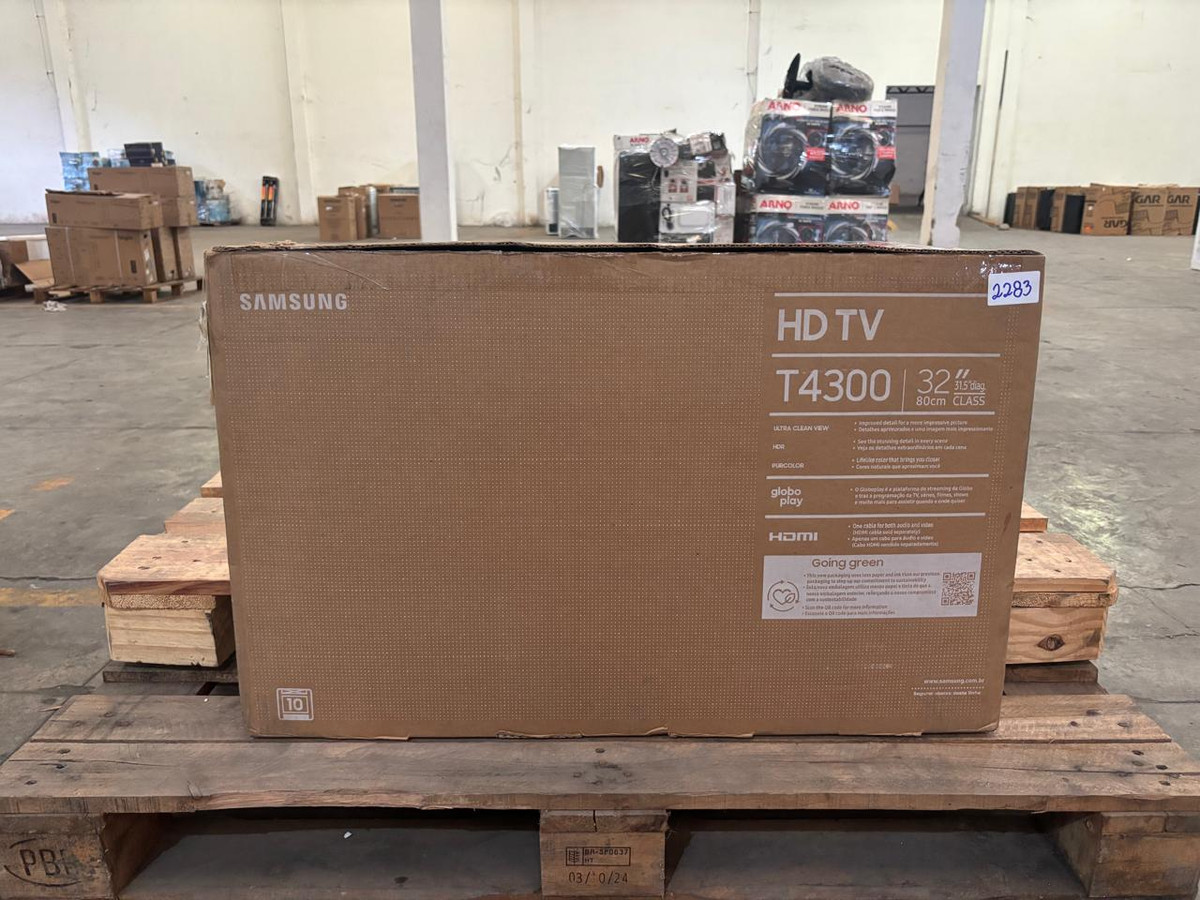 01 Smart Tv 32" - Podendo Conter Tela Trincada