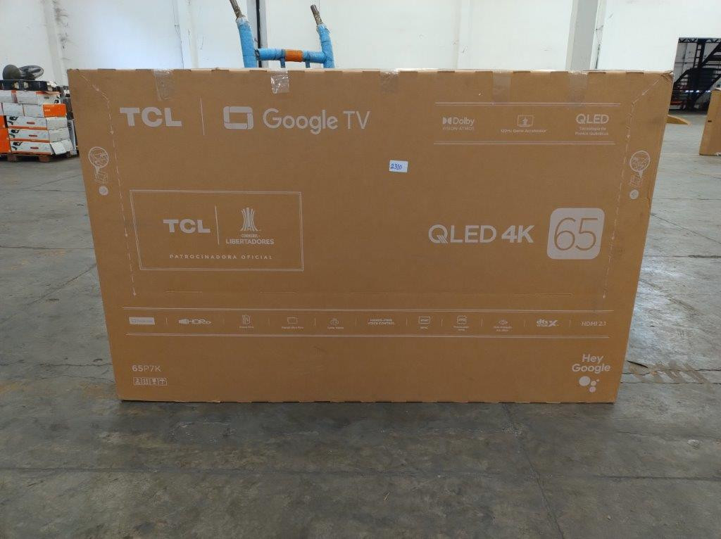 01 Smart Tv 65" - Podendo Conter Tela Trincada