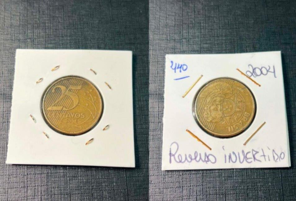 25 Centavos 2004 – Reverso Invertido 180°
