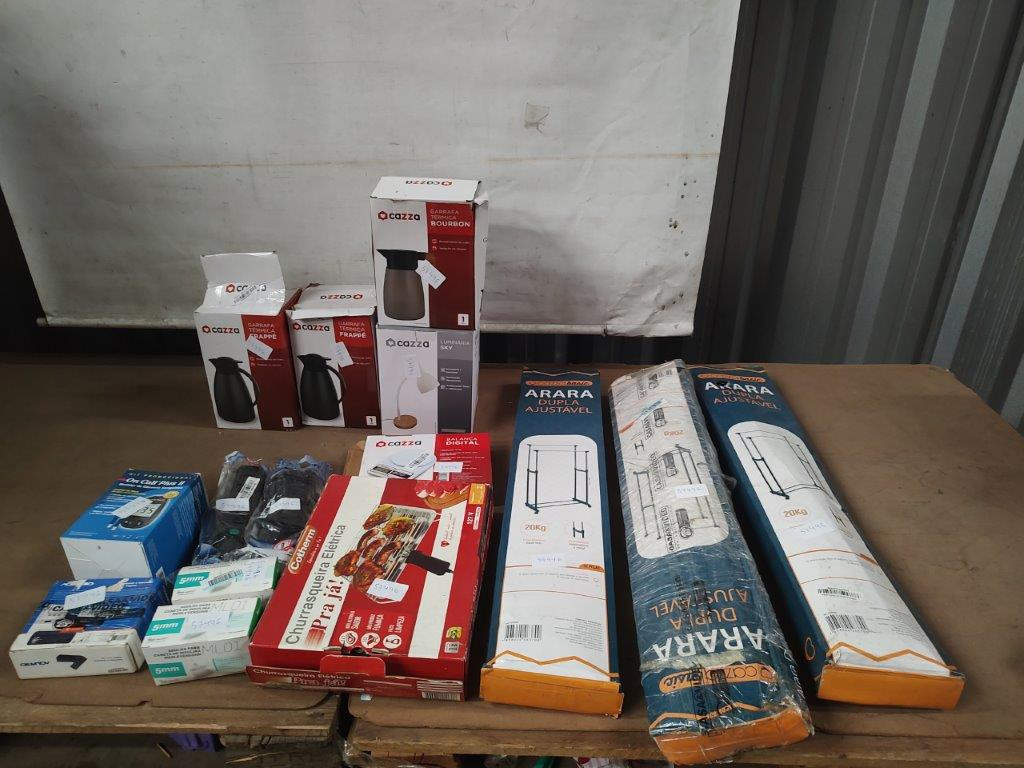 15 Itens Diversos, Sendo Araras, Garrafas Térmicas, Filtros de Linha e Etc