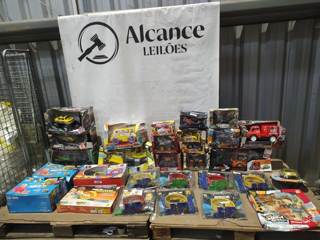 26 Brinquedos Diversos
