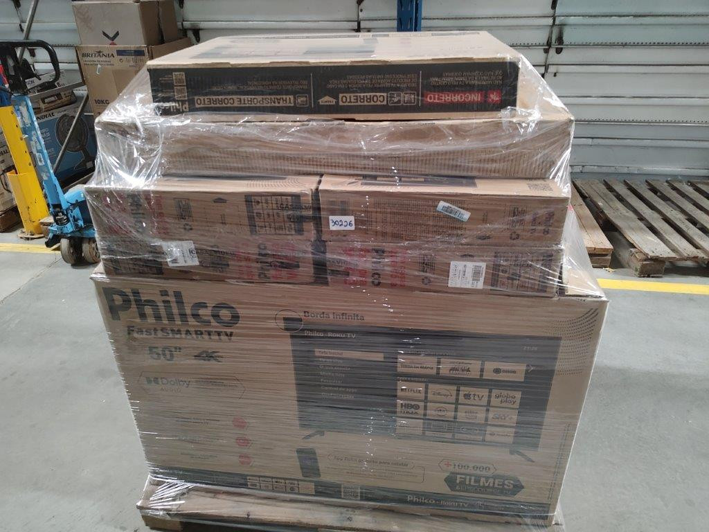 Pallet Fechado com Aproximadamente 13 Itens Diversos
