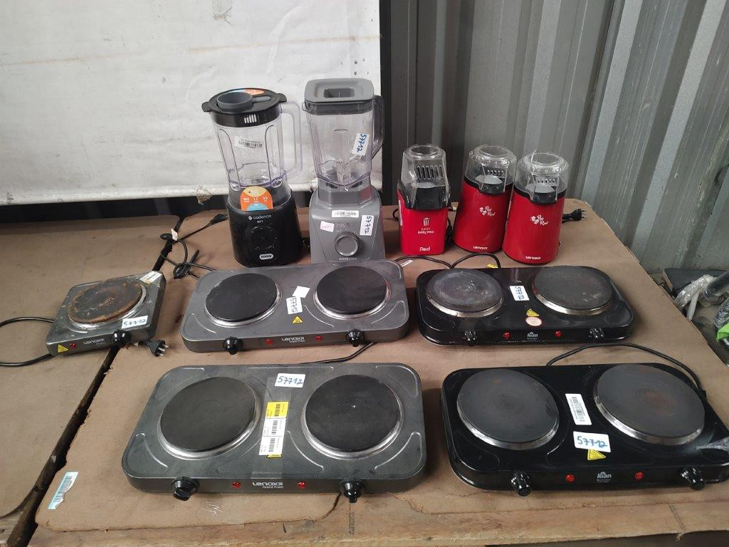 10 Itens Sendo: 05 Fogões + 03 Pipoqueiras Elétricas + 02 Liquidificadores