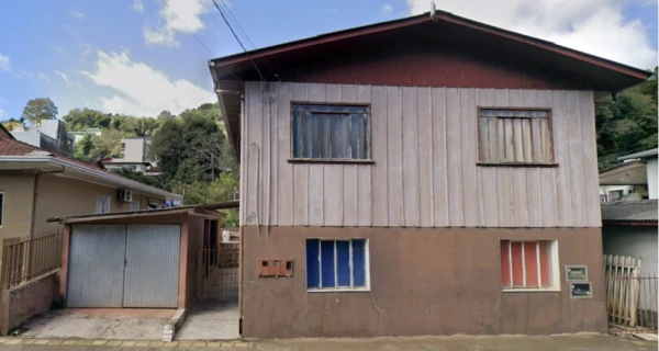 Casa - Rua Ernesto Hachmann, 993 - Capinzal/SC — foto 1