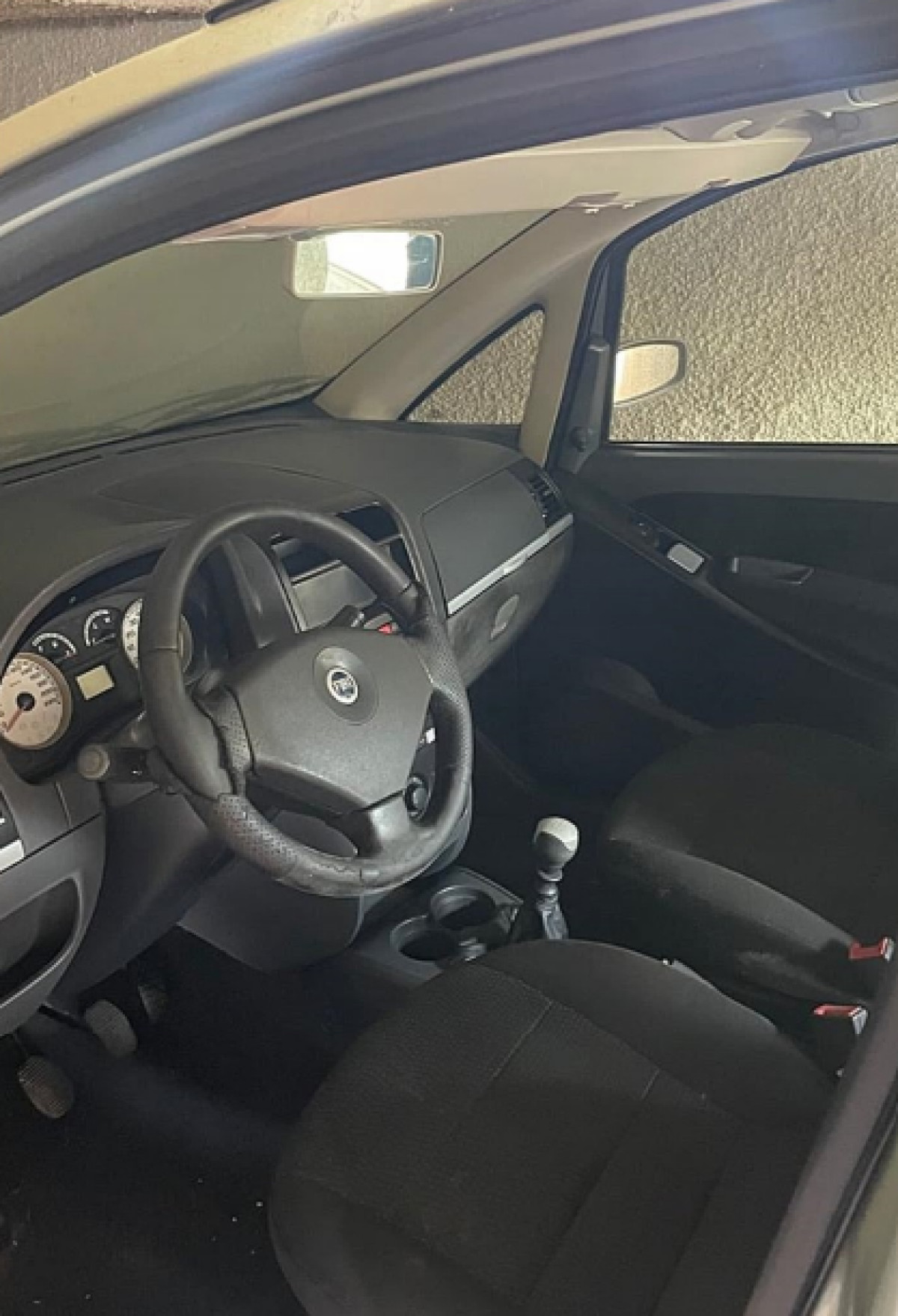 Fiat Idea 1.4 ELX Flex - Ano 2007 -  Cor Verde — foto 3