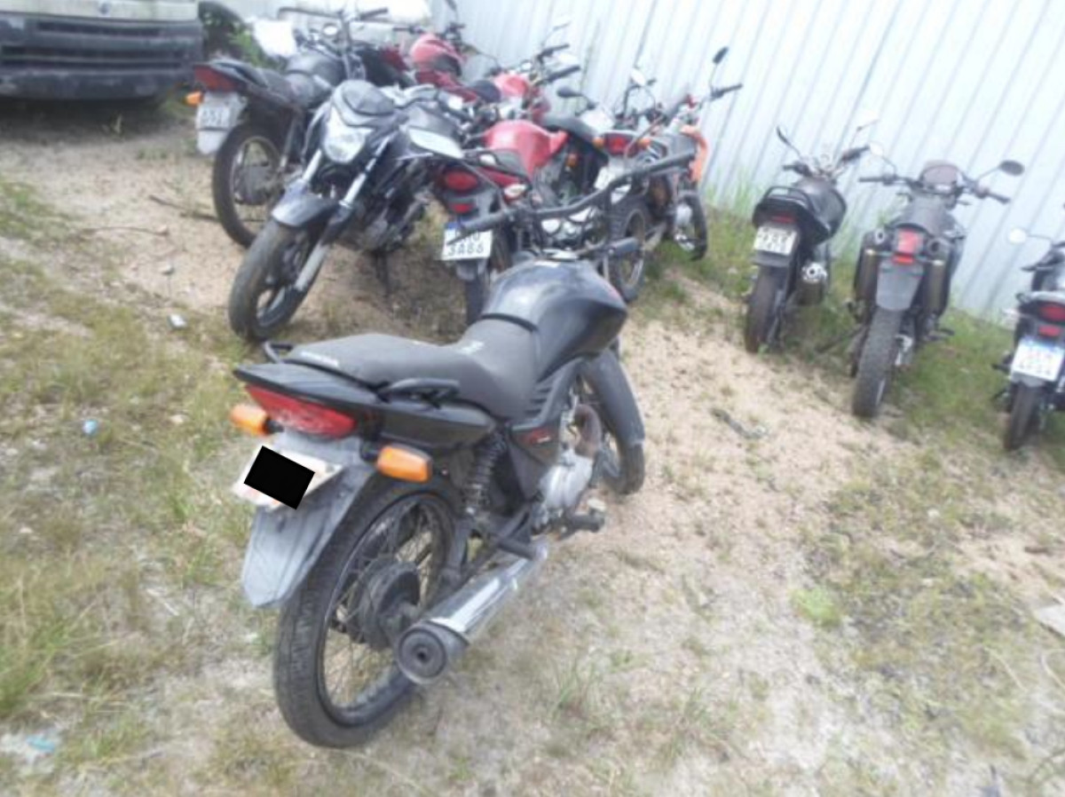Honda/CG 125 Fan - Ano 2012 - Cor Preta — foto 2
