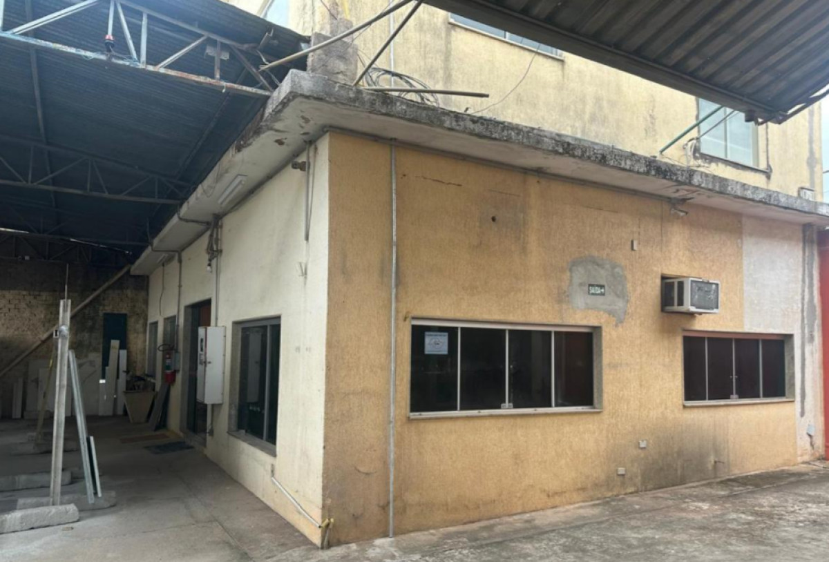 Imóvel Comercial - Rua Manoel Carvalho de Santana, 520 - Umuarama - Araçatuba/SP — foto 4