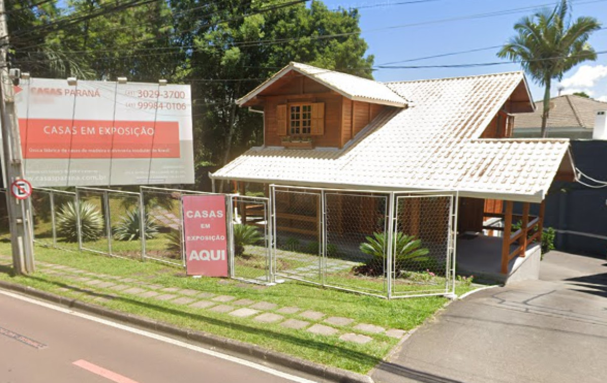Casa de Exposição – Área de 146m² - Em Madeira Grápia — foto 1