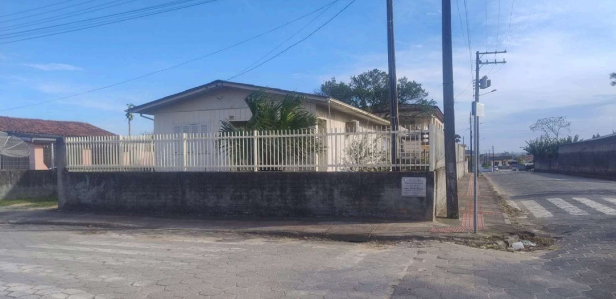 Casa – Rua Manoel Lucio Machado, 14 – Rio Vargedo – Treze de Maio/SC — foto 2