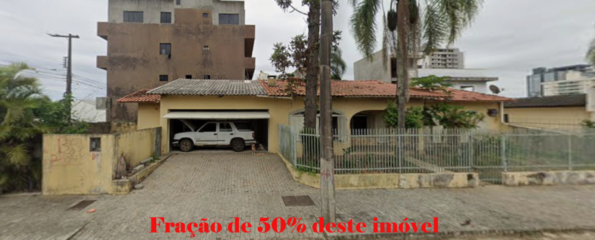 Fração 50% - Casa - Av. Engenheiro Mesquita, 1220, esquina com a Rua Expedicionário Iracy Luchina - Araranguá/SC — foto 1