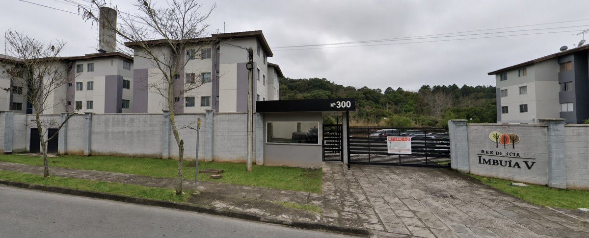 Apartamento - Conj. Residencial Imbuia V - Rua Thereza Lopes Skoroski, 300 - Santa Cândida - Curitiba/PR — foto 1
