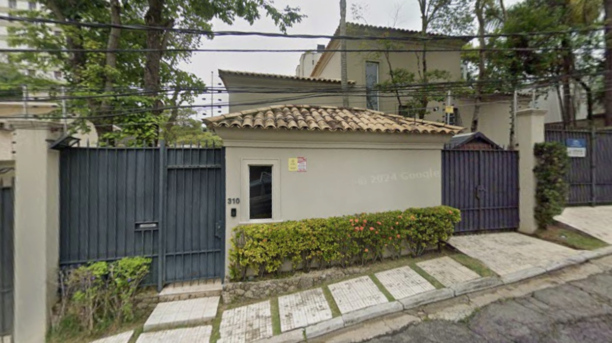 Sobrado em Condomínio - Cond. Villa Di Como - Rua Bernardo Sanches, 310 - Real Parque - São Paulo/SP — foto 1