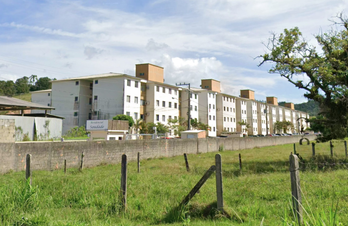 Apartamento - Resid. Saudade - R. Treze de Maio, 4440 - Saudade - Biguaçu/SC — foto 1