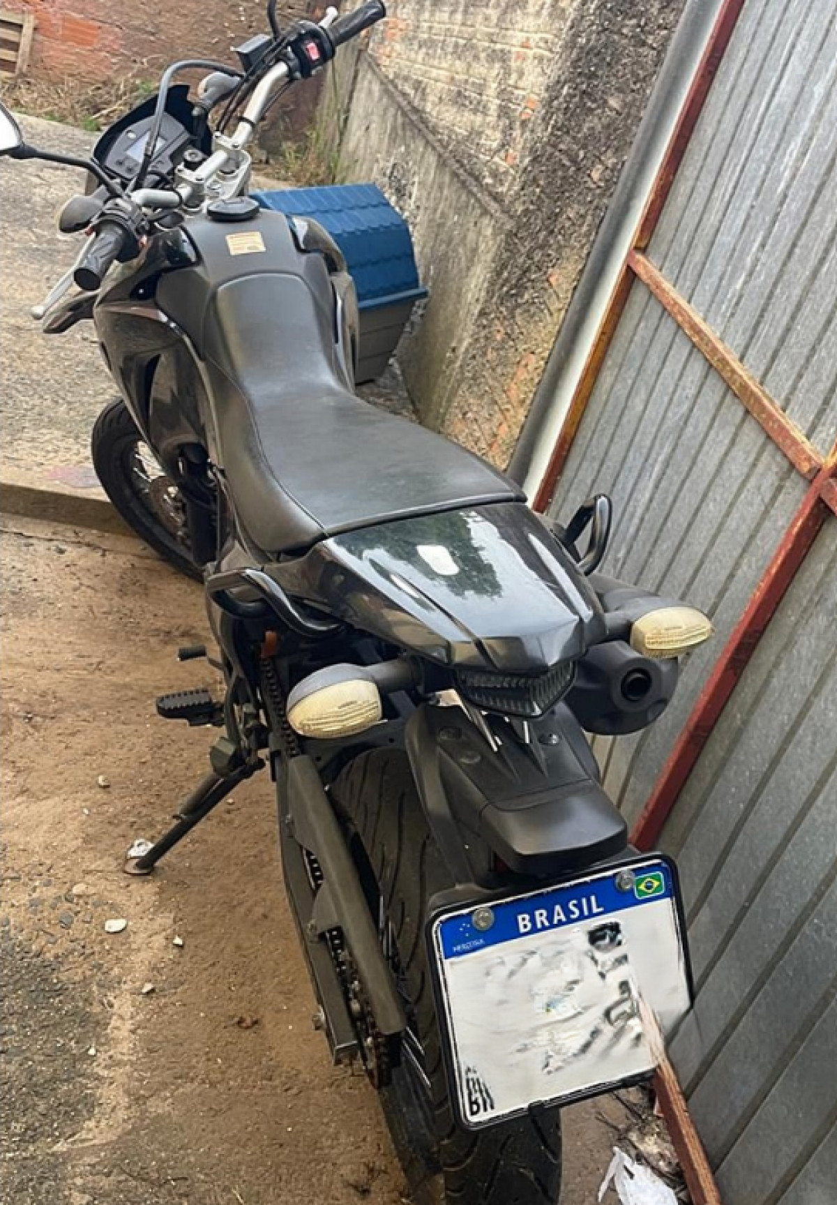 Yamaha XTZ 250X - Ano 2008 -  Cor Preta — foto 2