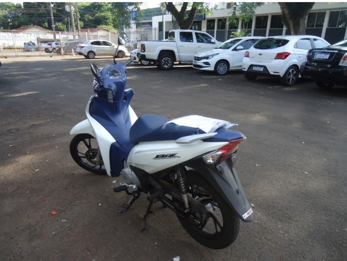 HONDA/BIZ 125 I - 2023 - COR BRANCA — foto 1