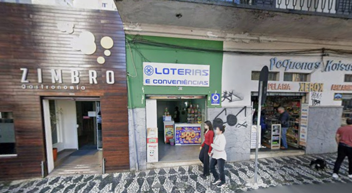 Sala Comercial - Av. João Gualberto, n.º 1031 - Alto da Glória - Curitiba/PR