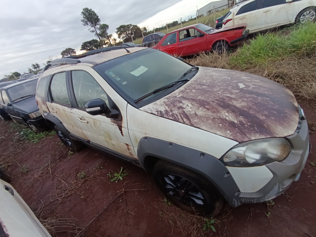 Marca: FIAT / Modelo: PALIO WK ADVEN FLEX / Placa: FRM2619 / ATIVO 257014 — foto 1