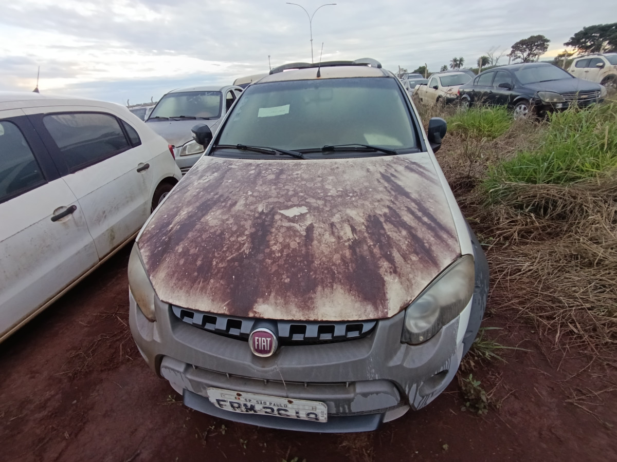 Marca: FIAT / Modelo: PALIO WK ADVEN FLEX / Placa: FRM2619 / ATIVO 257014 — foto 3
