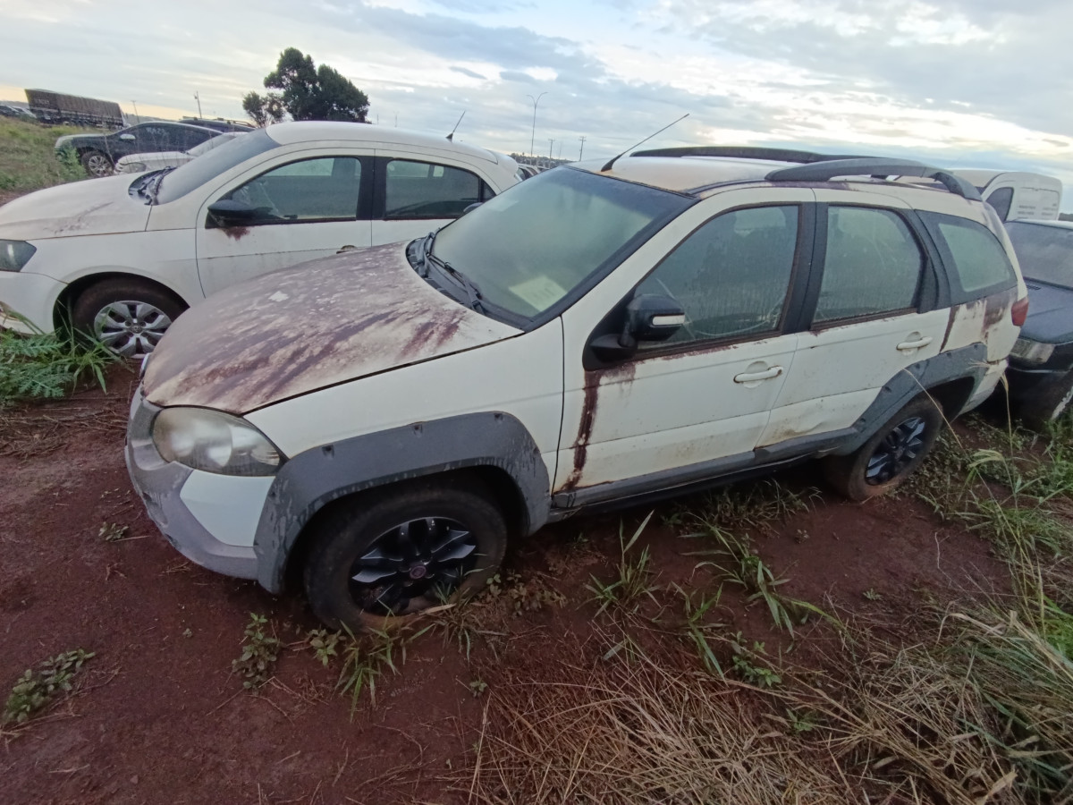 Marca: FIAT / Modelo: PALIO WK ADVEN FLEX / Placa: FRM2619 / ATIVO 257014 — foto 2