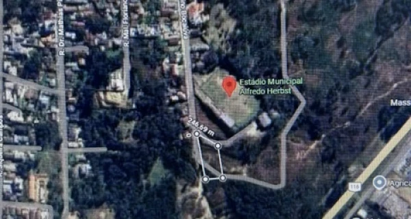 Ótimo Terreno com 2.956m2 em Area Central de Mafra — foto 1