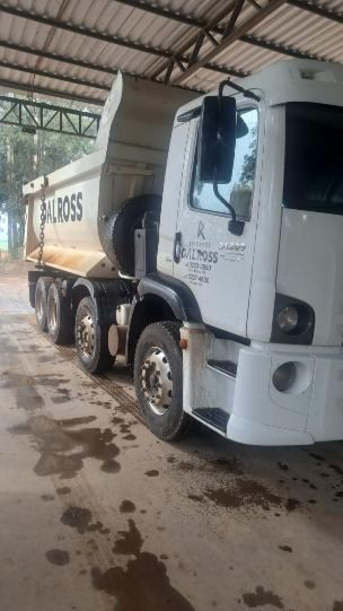 Caminhão VW 24.280 CRM 6X2 2013/2014 — foto 2