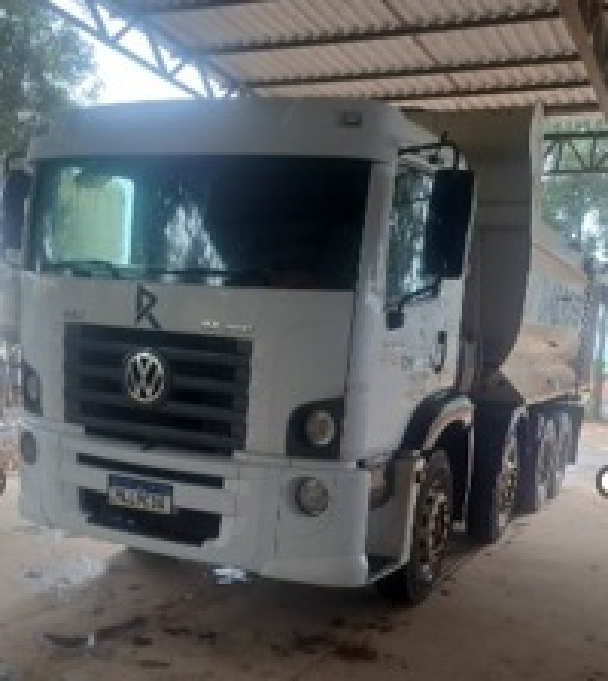 Caminhão VW 24.280 CRM 6X2 2013/2014 — foto 1