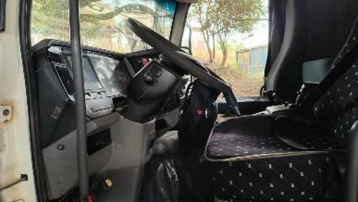 Caminhão Trator VOLVO VM 310 4X2T 2011/2011 — foto 4