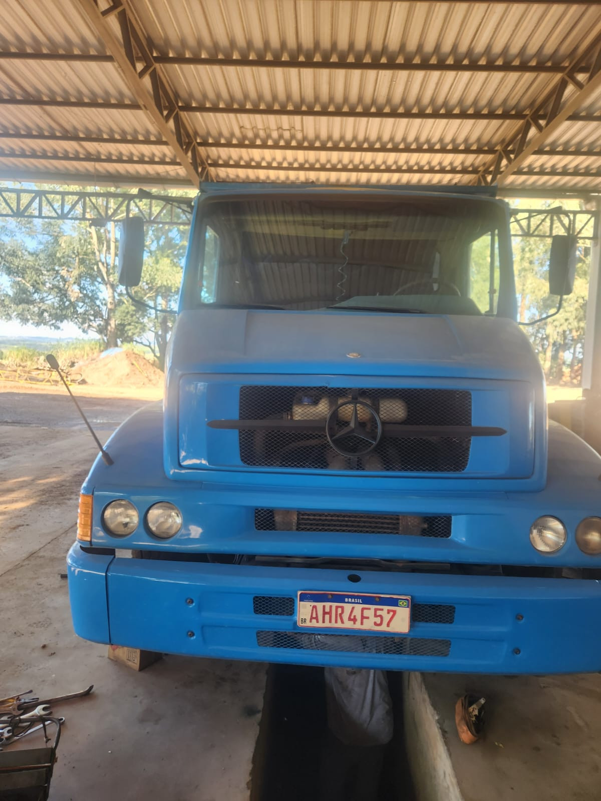 Caminhão M.BENZ LK 1620 1998/1998 — foto 1