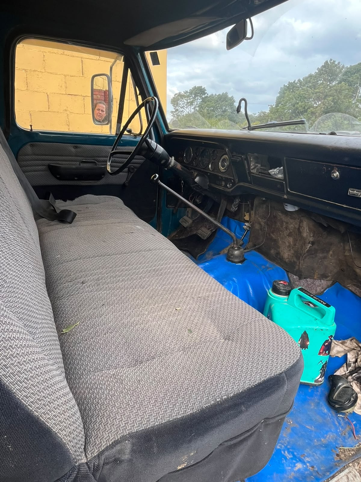 FORD F-4000 — foto 2